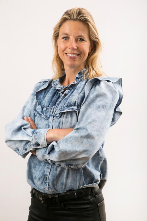 Eva Knipschild, ReulingSchutte, advocaat en mediator